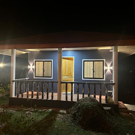 Cris & Mar Homestay Burgos  Luaran gambar